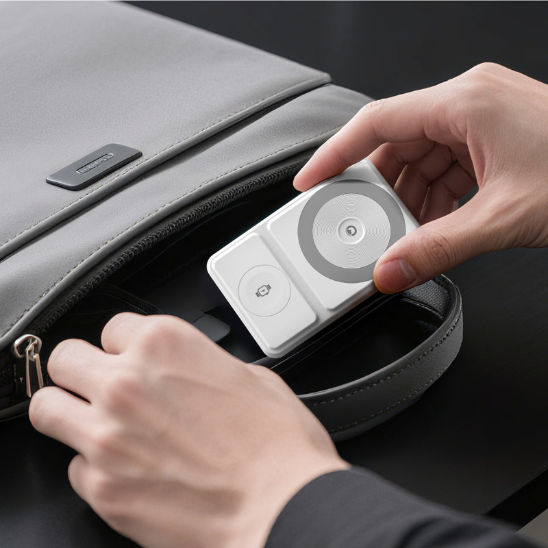 [Lightweight & Portable Design]